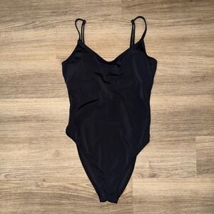Andie One Piece Swimsuit Black Scoop Neck Adjustable Strap Medium